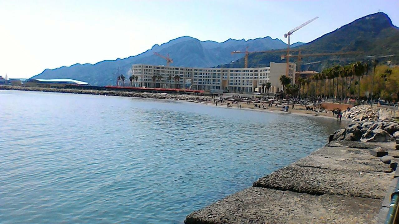 Salerno Centro Apartment Exterior foto